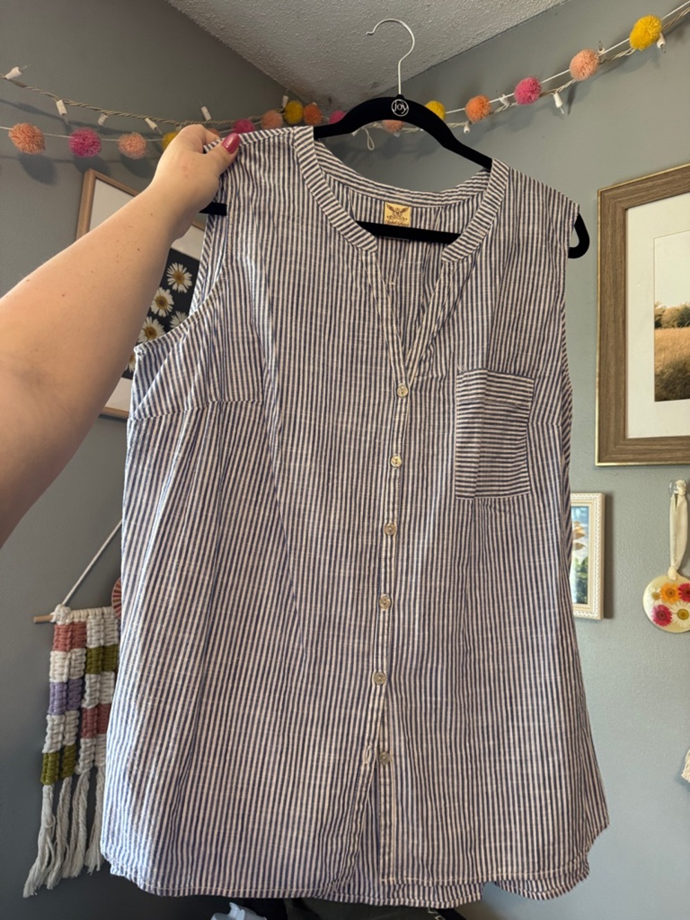 Faded Glory Navy and White Striped Sleeveless Button Front Top